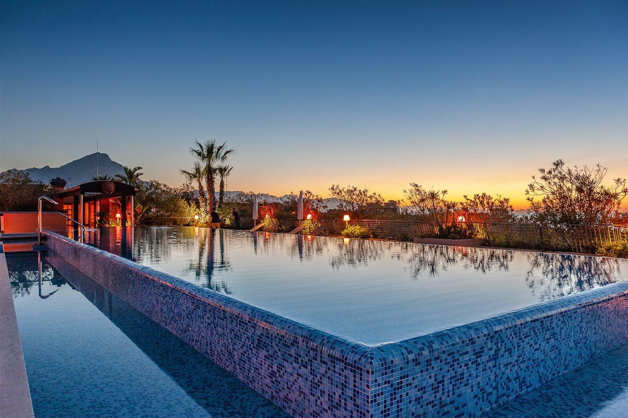 Hotel Acacia Parco Dei Leoni 4*